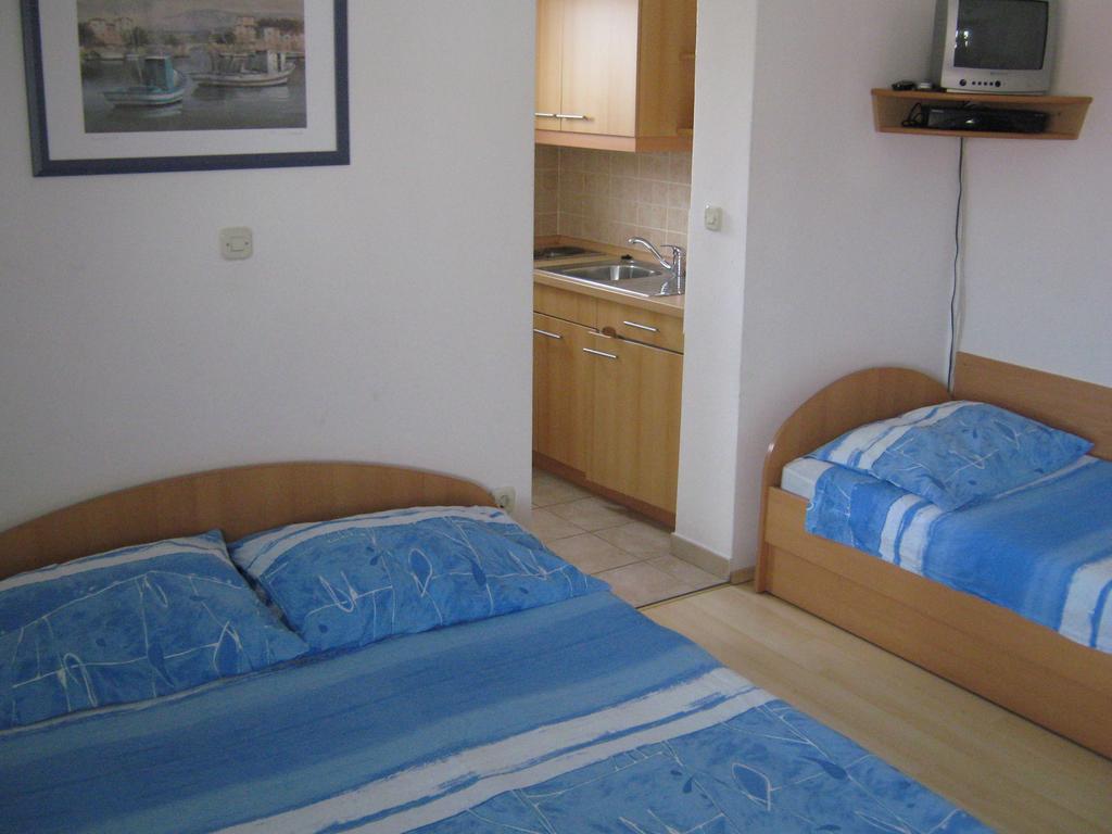 Apartment Alfirev Vodice Zewnętrze zdjęcie